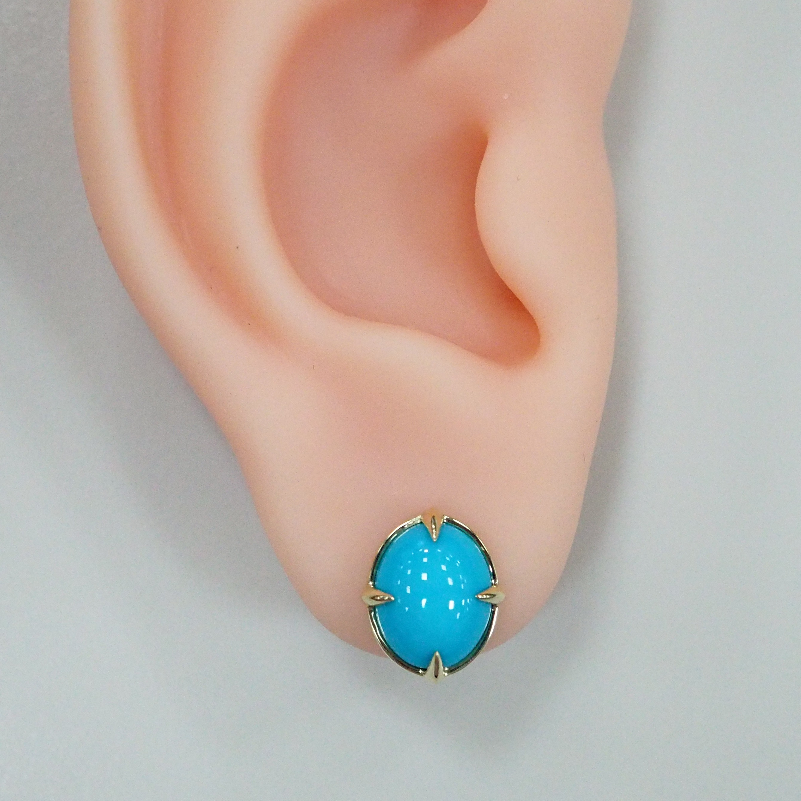 Серьги-пусеты из желтого золота с бирюзой